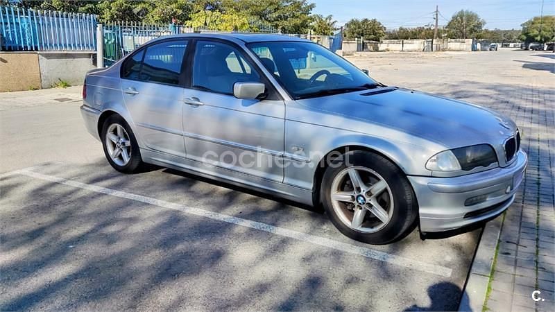 Usado BMW 320 136 CV (100 kW) 2002 Gris / plata Berlina