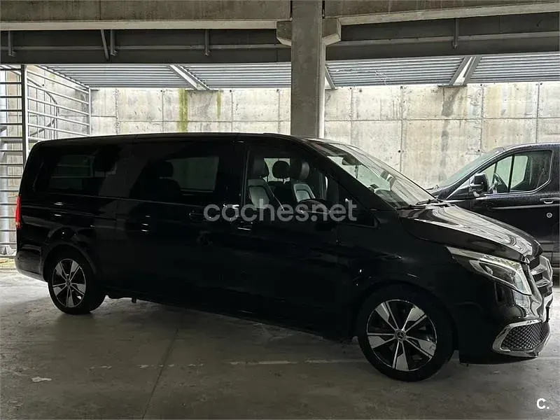 Usado Mercedes V220 Avantgarde 163 CV (119 kW) 2022 Negro Monovolumen