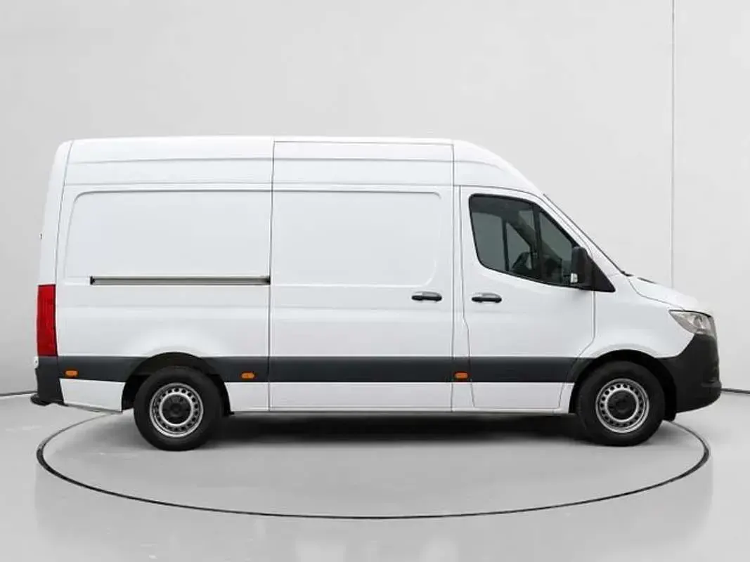 Usado Mercedes Sprinter 150 CV (110 kW) 2023 Blanco Van