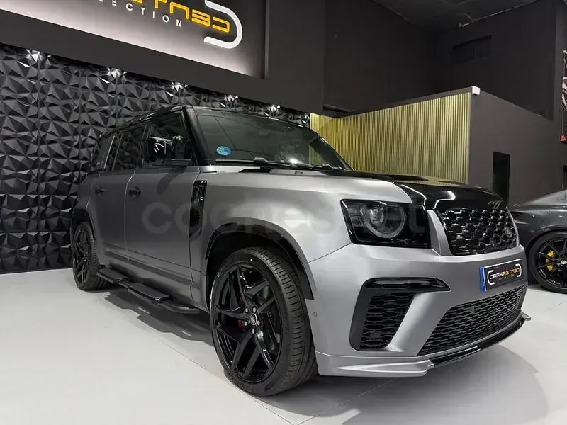 Usado Land Rover Defender SE 249 CV (183 kW) 2022 Gris / plata SUV
