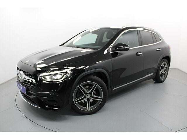 Negro Usado 2020 Mercedes GLA200 SUV | 31.250 € (Buen precio) - Imagen 1/4
