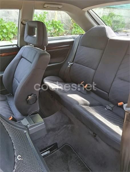 Usado Audi Coupé 150 CV (110 kW) 1995 Verde Coupe