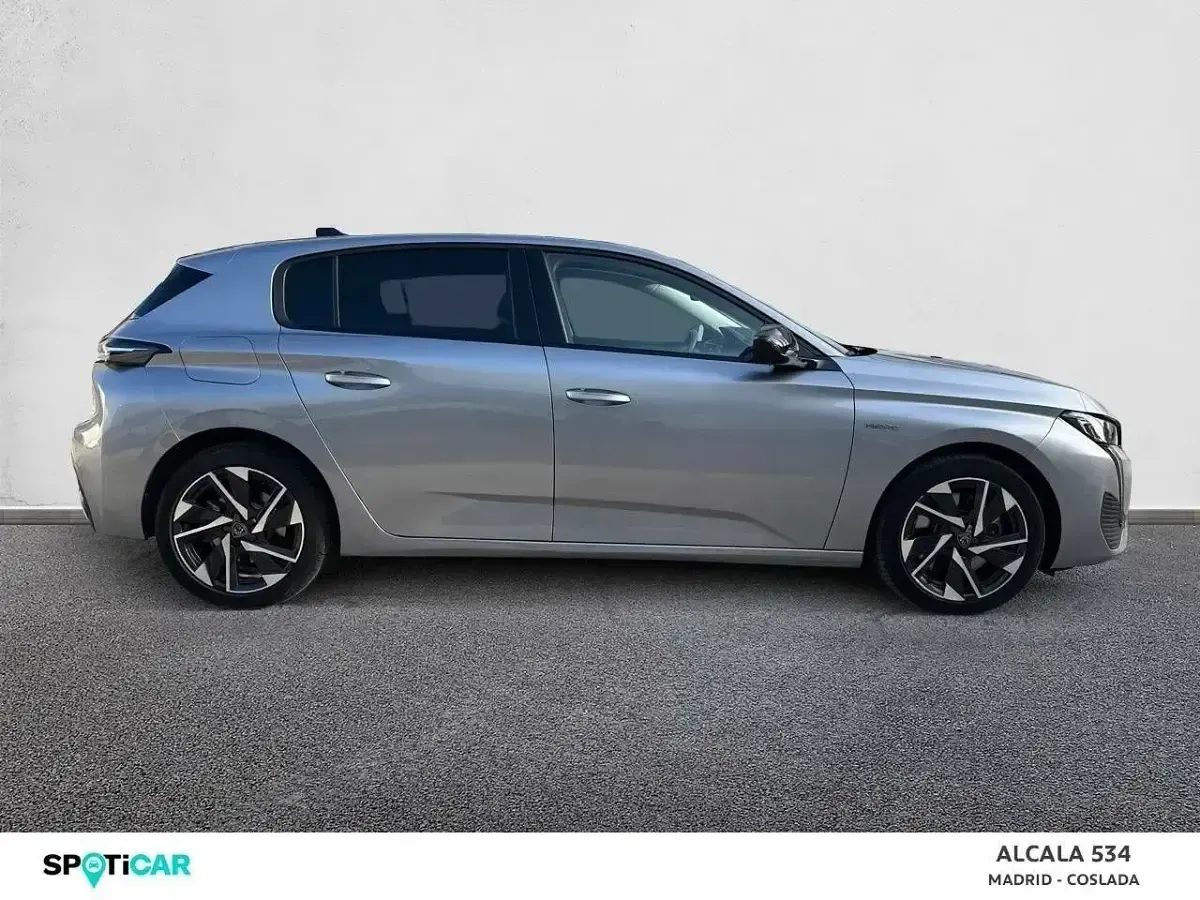 Usado Peugeot 308 Allure 180 CV (132 kW) 2023 Gris Berlina
