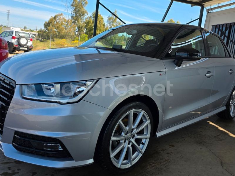 Gris / plata Usado 2017 Audi A1 Sportback Utilitario | 14.999 € (Precio justo) - Imagen 1/4