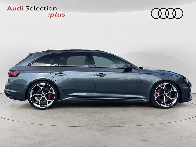 Usado Audi A4 Competition 450 CV (330 kW) 2024 Gris Familiar