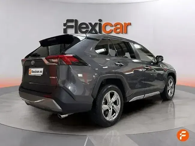 Usado Toyota RAV4 Hybrid Advance 218 CV (160 kW) 2021 Gris SUV