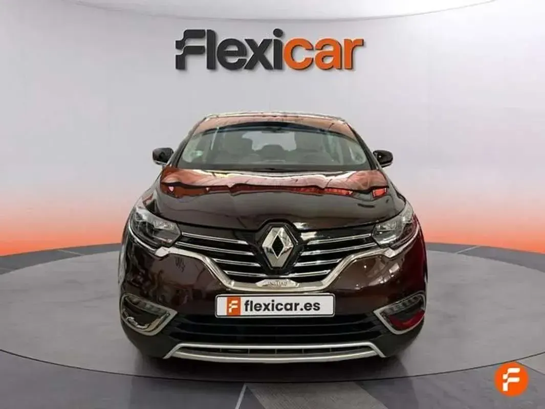 Begagnad Renault Espace Initiale Paris 160 HK (117 kW) 2018 Röd Minibuss
