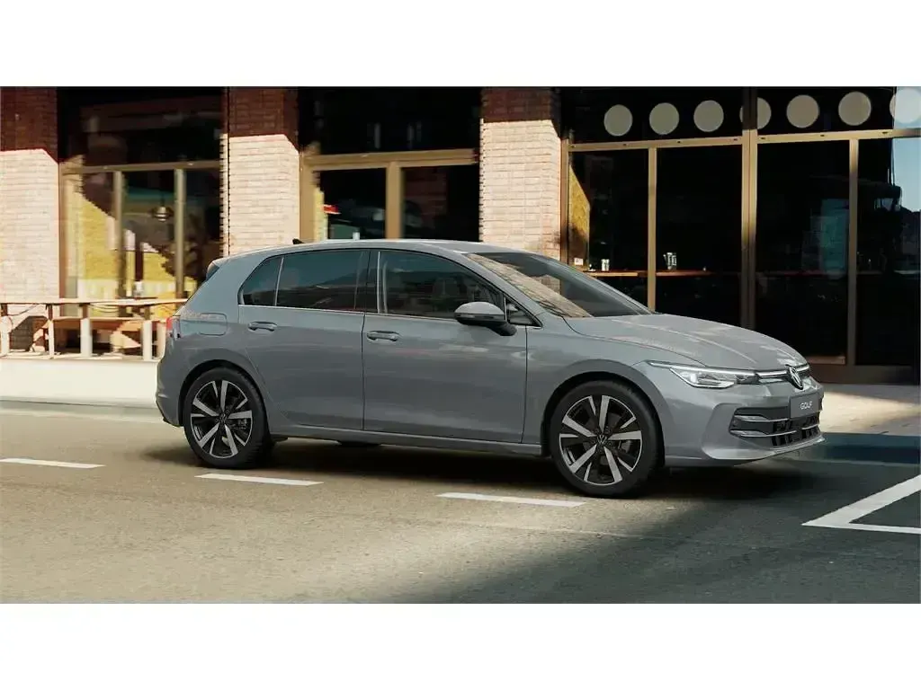 Nuevo VW Golf VIII Style 150 CV (110 kW) 2026 Gris Berlina