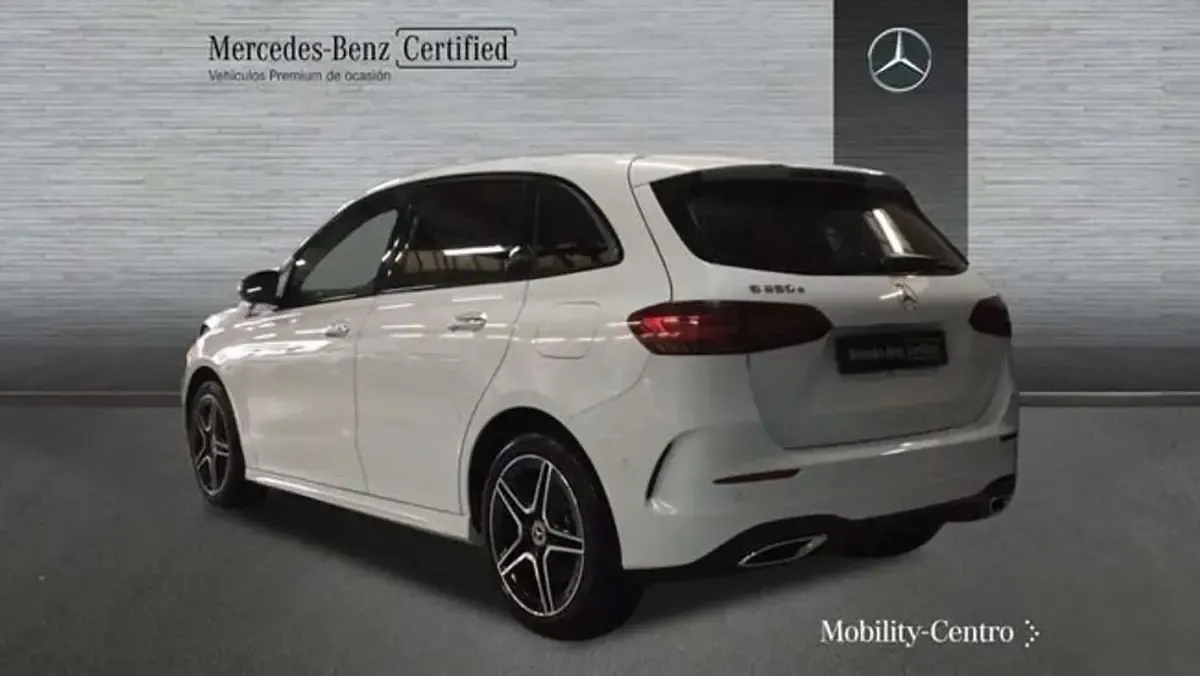 Usado Mercedes B250e 218 CV (160 kW) 2023 Blanco Utilitario