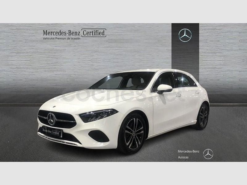 Nuevo Mercedes A180 136 CV (100 kW) 2025 Blanco Berlina