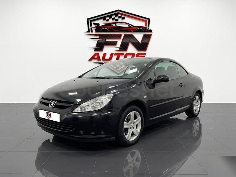 Usado Peugeot 307 CC Sport 180 CV (132 kW) 2005 Negro Descapotable