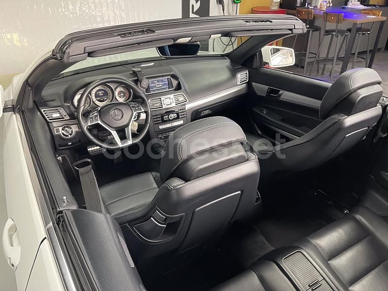 Usado Mercedes E220 170 CV (125 kW) 2014 Blanco Descapotable