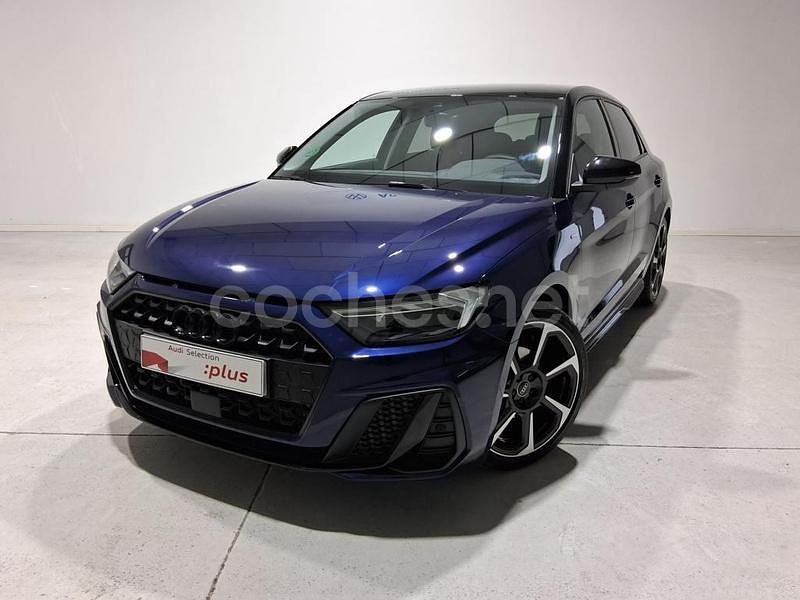 Usado Audi A1 Sportback Black Edition 116 CV (85 kW) 2025 Azul Utilitario
