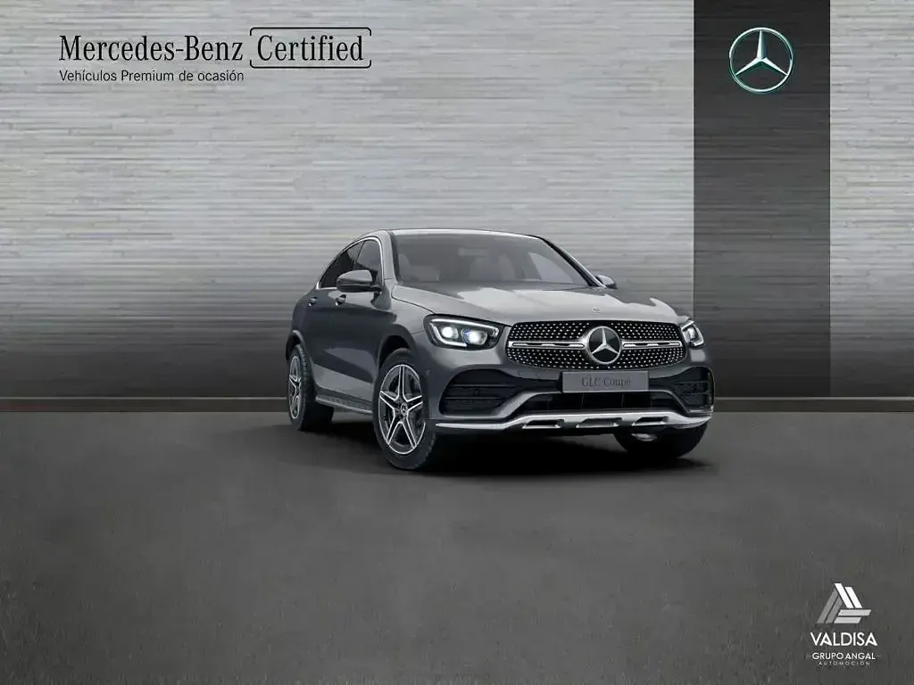 Usado Mercedes GLC220 AMG line 194 CV (142 kW) 2020 Gris SUV