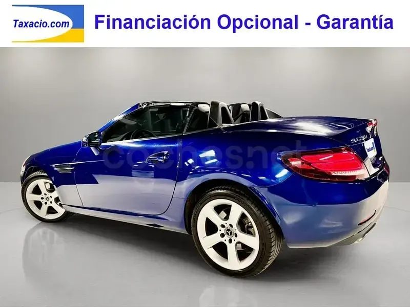 Usado Mercedes SLC250 204 CV (150 kW) 2017 Azul Descapotable