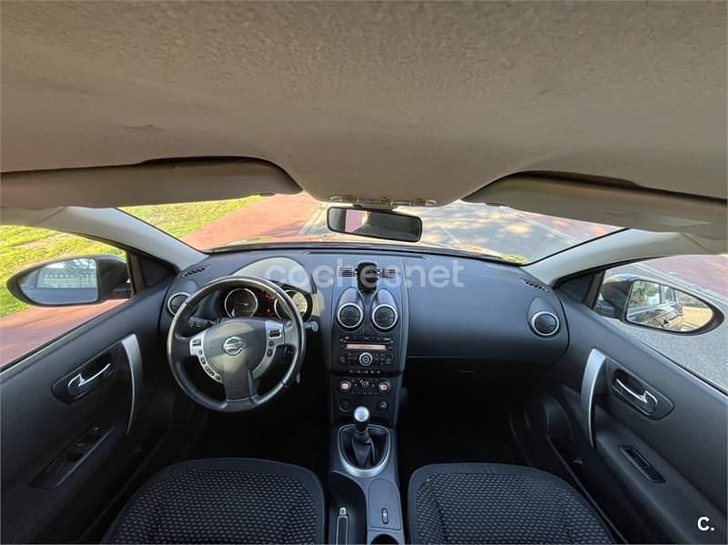 Usado Nissan Qashqai Acenta 106 CV (77 kW) 2009 Granate SUV