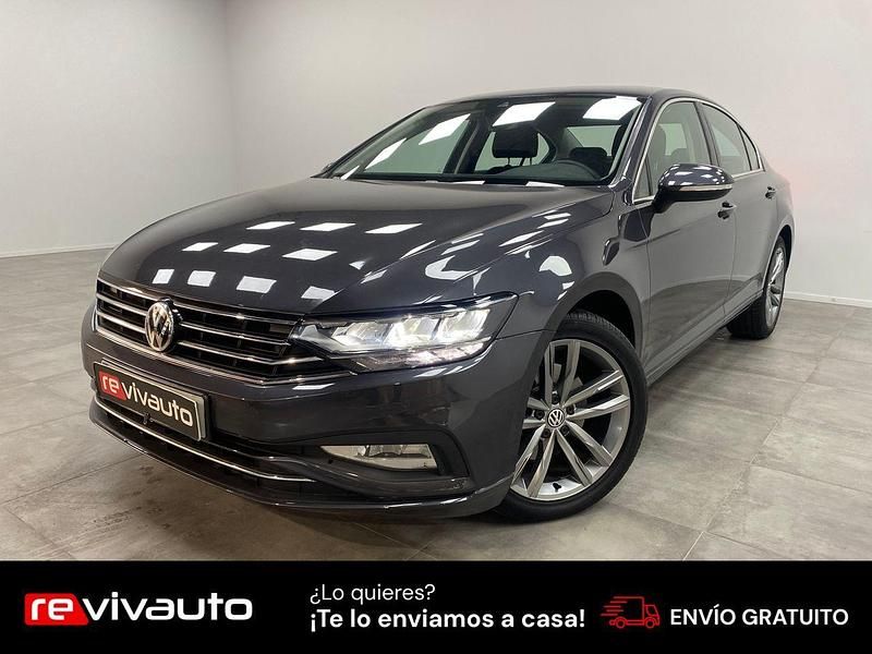 Gris Usado 2020 VW Passat Executive Berlina | 19.990 € (Precio justo) - Imagen 1/4
