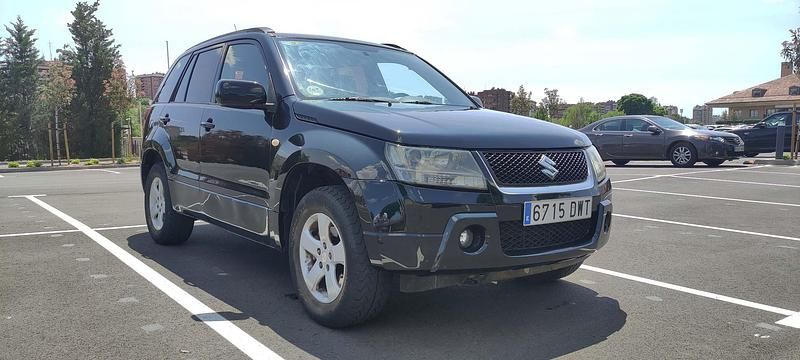 Negro Usado 2006 Suzuki Grand Vitara SUV | 6999 € (Precio justo) - Imagen 1/4