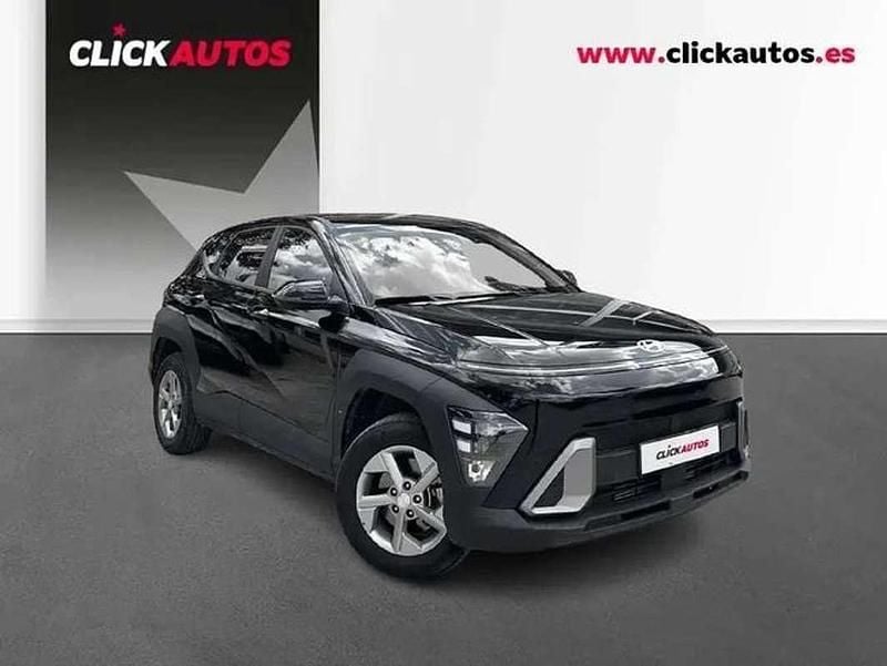 Usado Hyundai Kona 120 CV (88 kW) 2024 Negro SUV