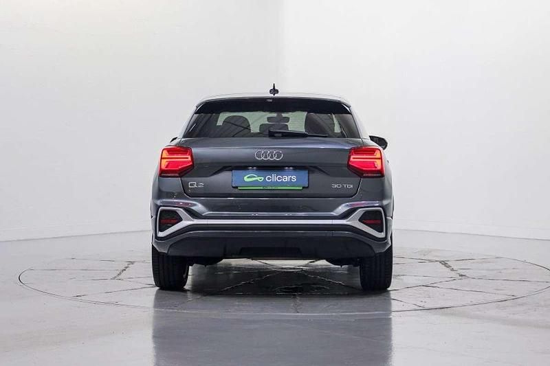 Usado Audi Q2 S-Line 116 CV (85 kW) 2022 Blanco SUV