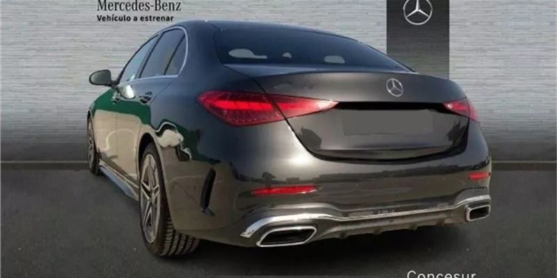 Usado Mercedes C200 163 CV (119 kW) 2024 Gris Berlina
