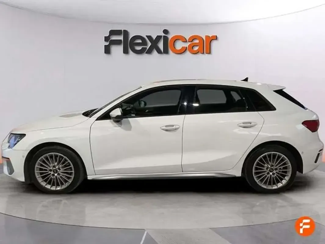 Usado Audi A3 Sportback S-Line 150 CV (110 kW) 2020 Blanco Utilitario
