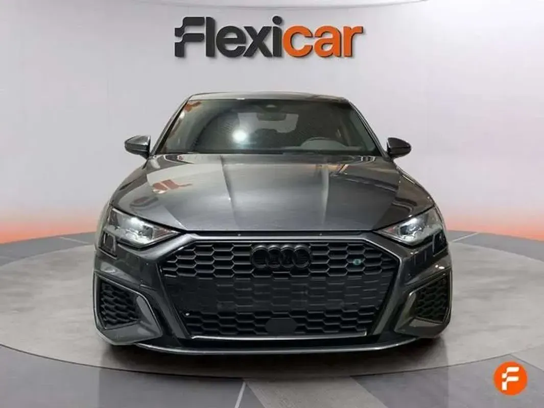 Usado Audi A3 Sportback e-tron S-Line 204 CV (150 kW) 2021 Gris Utilitario