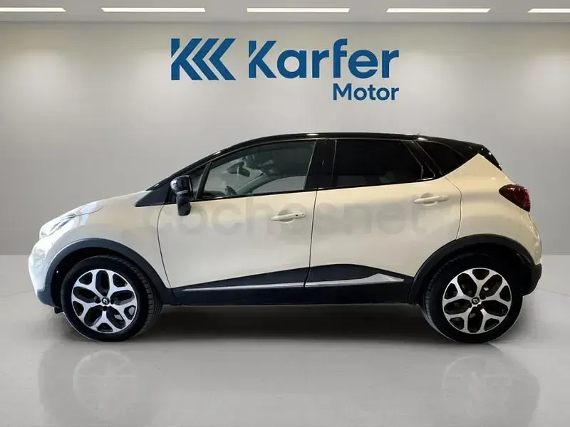 Usado Renault Captur Zen 90 CV (66 kW) 2018 Beige SUV