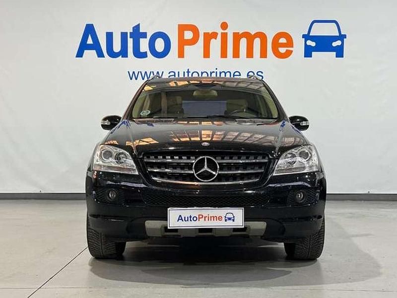 Usado Mercedes ML280 190 CV (139 kW) 2007 Negro SUV