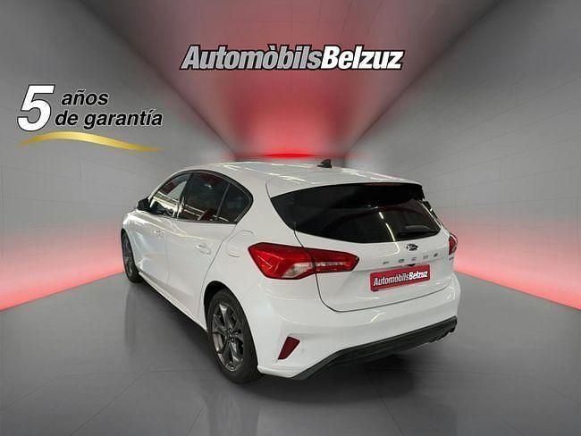 Usado Ford Focus Trend+ 125 CV (91 kW) 2021 Blanco Utilitario