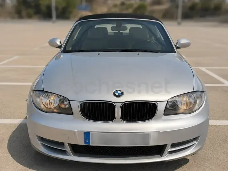Usado BMW 118 Cabriolet Comfort Edition 143 CV (105 kW) 2010 Gris / plata Descapotable