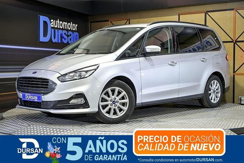 Usado Ford Galaxy Titanium 150 CV (110 kW) 2022 Gris / plata Monovolumen