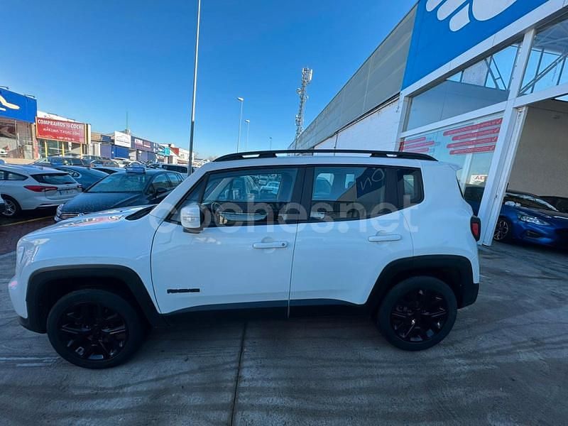 Usado Jeep Renegade Night Eagle 140 CV (102 kW) 2019 Blanco SUV