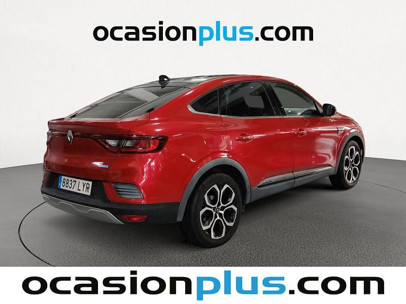 Usado Renault Arkana Zen 145 CV (106 kW) 2022 Rojo SUV
