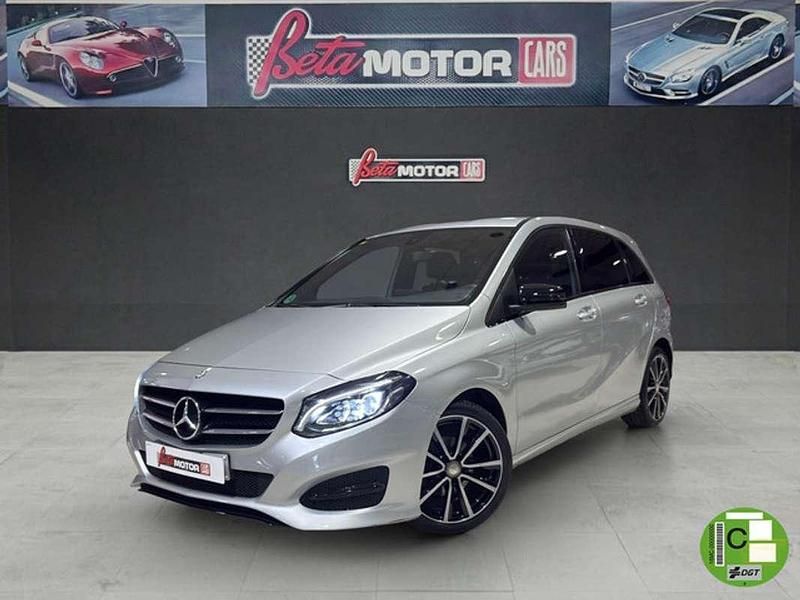 Plateado Usado 2015 Mercedes B180 Monovolumen | 10.490 € (Super precio) - Imagen 1/4