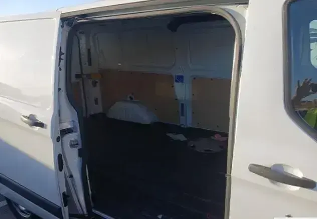 Usado Ford Transit Custom Trend 130 CV (95 kW) 2021 Blanco Van