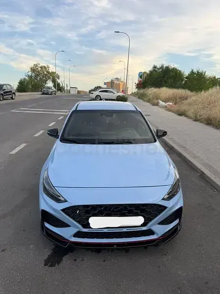 Usado Hyundai i30 250 CV (183 kW) 2023 Azul Berlina