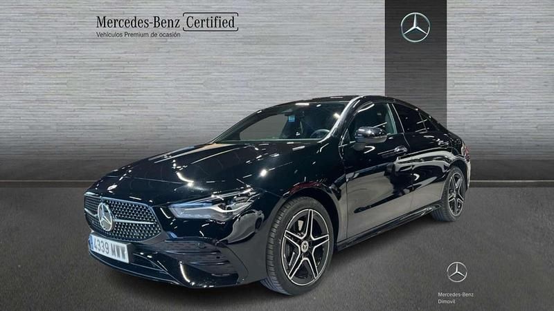 Negro Usado 2024 Mercedes CLA250e Berlina | 41.500 € (Precio justo) - Imagen 1/4