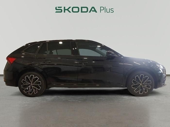 Usado Skoda Scala 115 CV (84 kW) 2024 Negro Utilitario