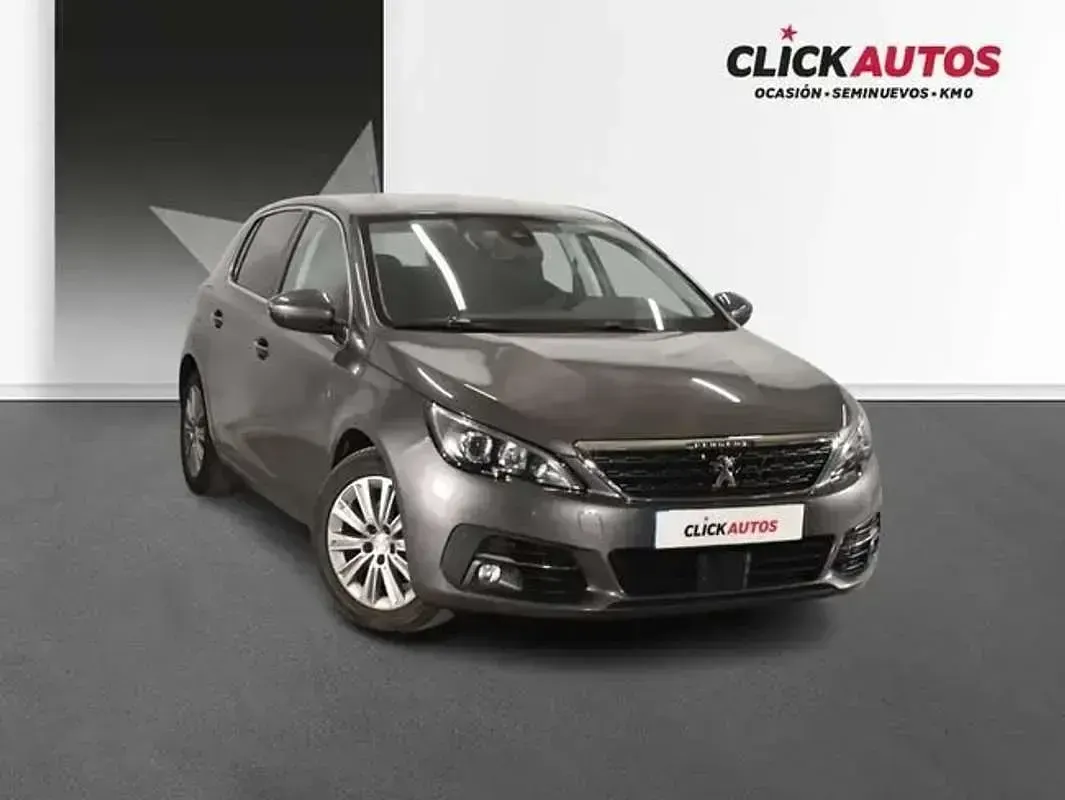 Usado Peugeot 308 Allure 131 CV (96 kW) 2021 Gris Utilitario