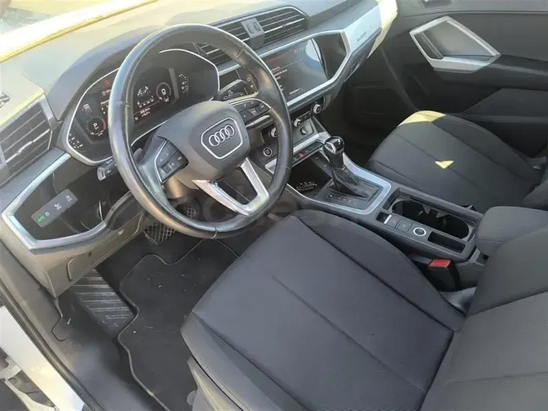 Usado Audi Q3 Sportback Advanced Plus 150 CV (110 kW) 2021 Blanco SUV