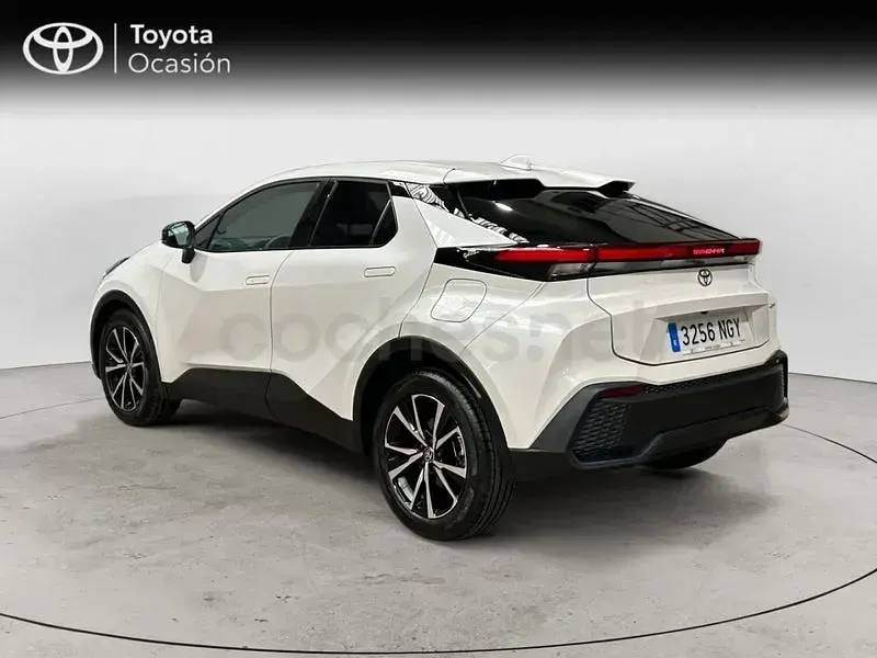 Usado Toyota C-HR Advance 140 CV (102 kW) 2025 Blanco SUV