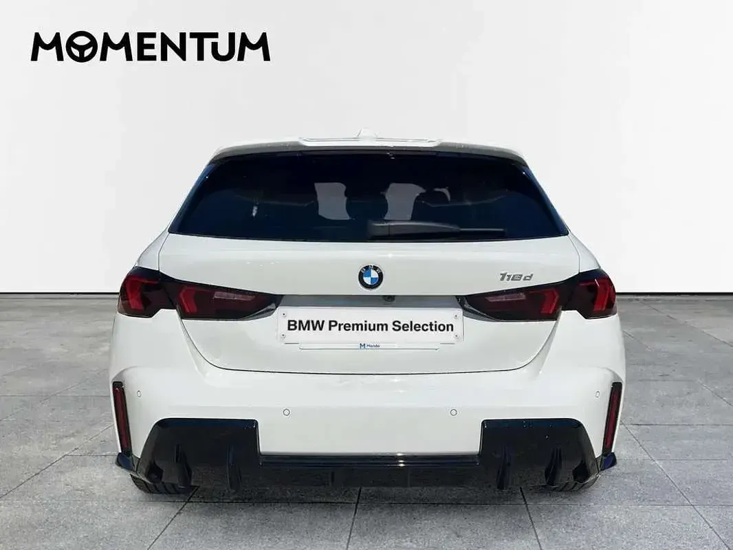 Usado BMW 118 Comfort Edition 150 CV (110 kW) 2025 Blanco Utilitario