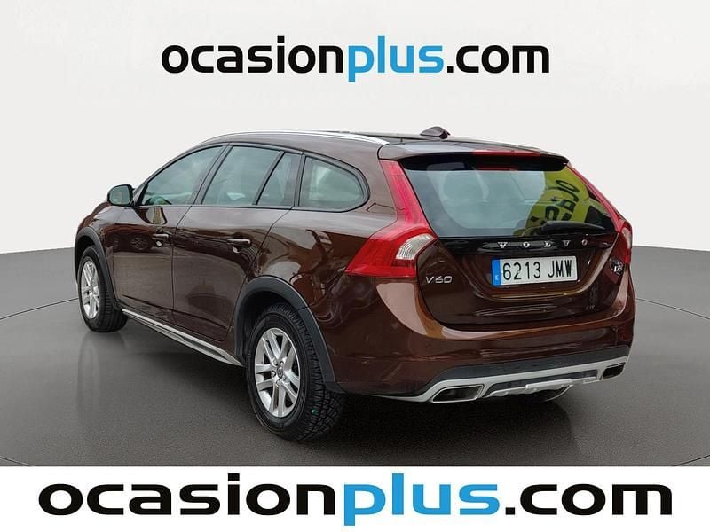 Usado Volvo V60 CC Kinetic 150 CV (110 kW) 2016 Marrón Familiar
