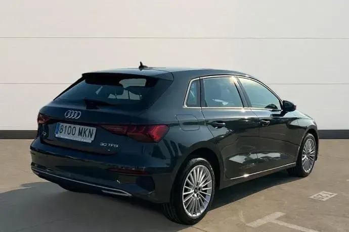 Usado Audi A3 Sportback Advanced 110 CV (80 kW) 2023 Utilitario