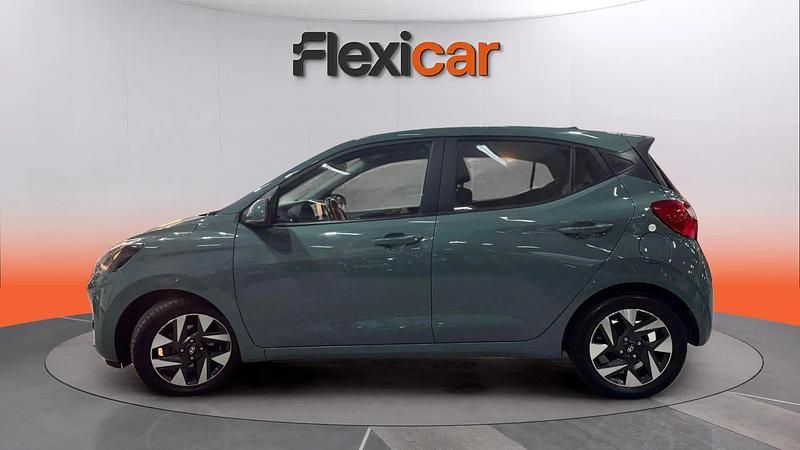 Usado Hyundai i10 67 CV (49 kW) 2023 Verde Utilitario