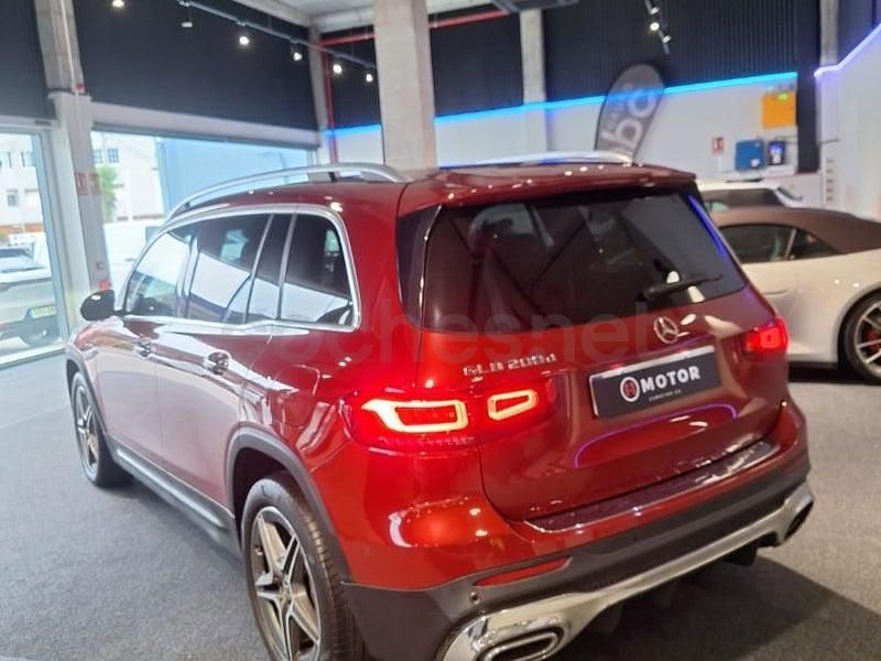 Usado Mercedes GLB200 150 CV (110 kW) 2021 Granate SUV