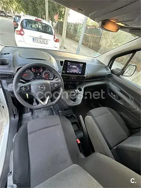 Usado Opel Combo 100 CV (73 kW) 2024 Blanco Monovolumen