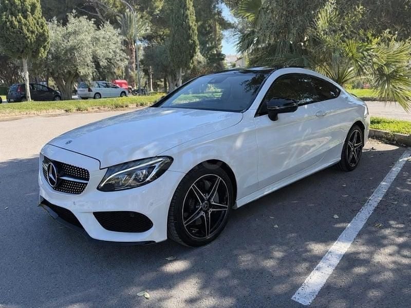 Usado Mercedes C300 245 CV (180 kW) 2018 Blanco Coupe