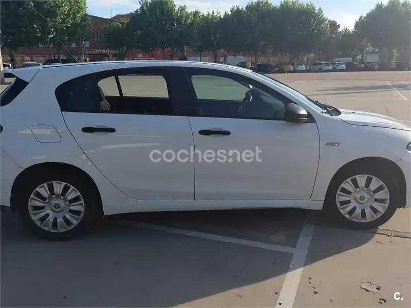 Usado Fiat Tipo Business 95 CV (69 kW) 2018 Blanco Berlina